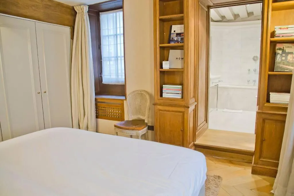 Luxury Heart Of Saint Germain Apartment Paris