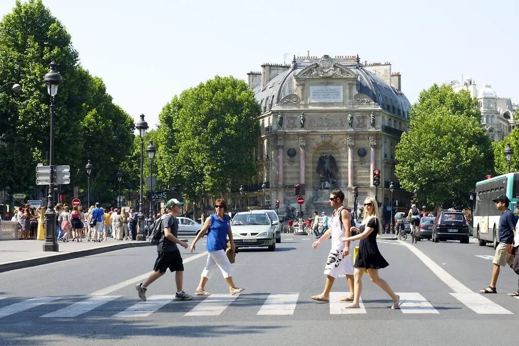 Luxury Heart Of Saint Germain Apartment Paris